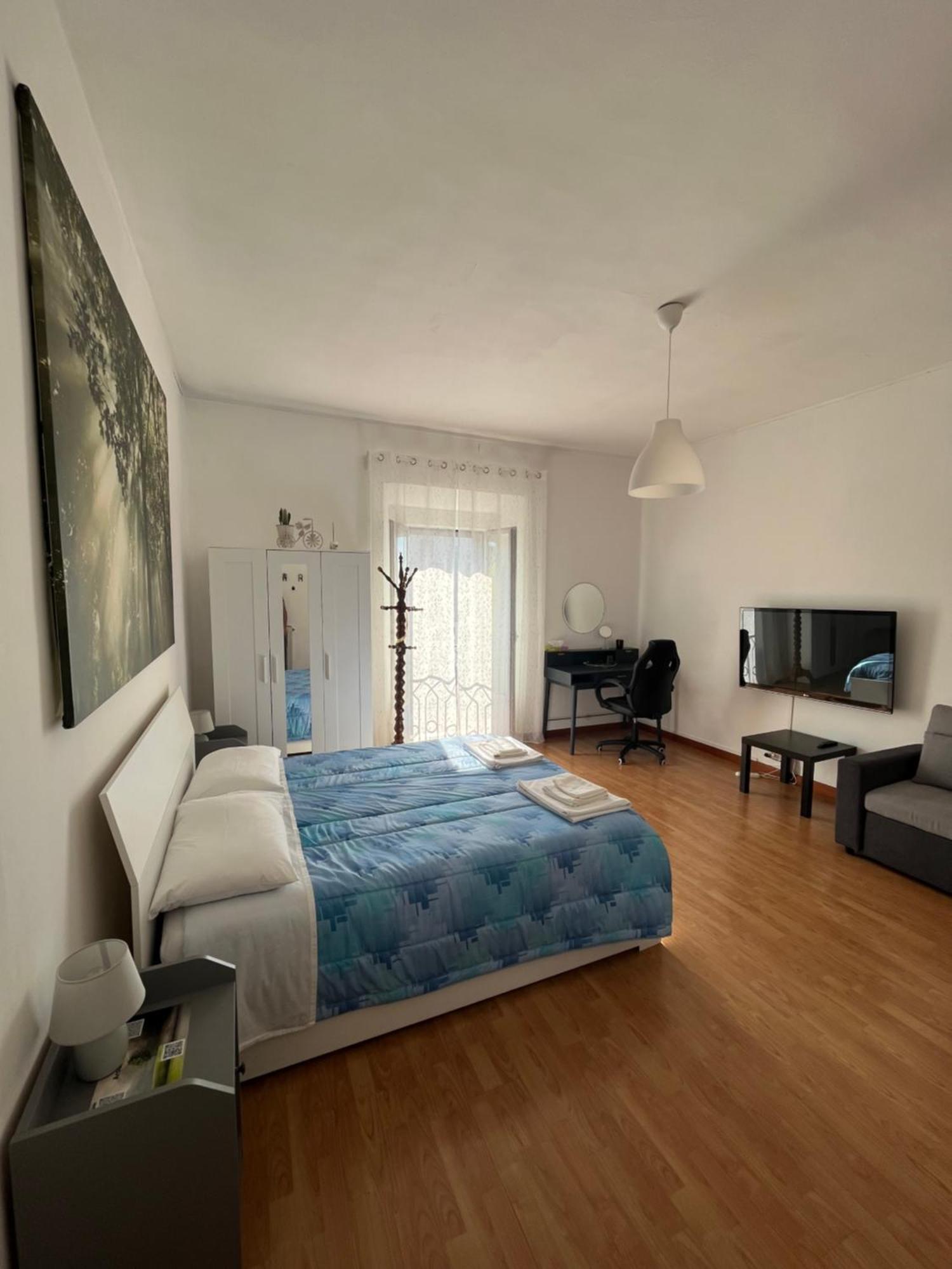 Molis'S House Hotel Milan Exterior photo